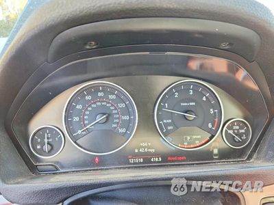 Zdjęcie 9 z 12 samochodu: 2017 BMW 328 D XDRIVE VIN:WBA8F1C31HK826012 - miniatura