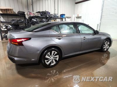 Trzecie zdjęcie samochodu z tyłu: 2023 NISSAN ALTIMA S VIN:1N4BL4BV8PN403100 - miniatura