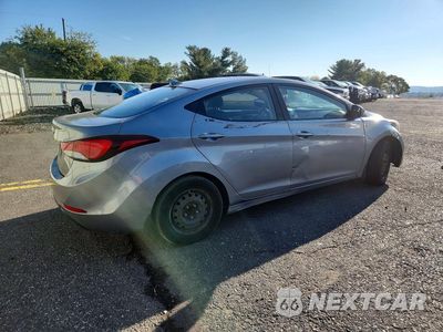 Trzecie zdjęcie samochodu z tyłu: 2016 HYUNDAI ELANTRA SE VIN:KMHDH4AE1GU486165 - miniatura