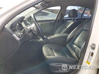 Zdjęcie 7 z 12 samochodu: 2016 BMW 528 I VIN:WBA5A5C59GG354704 - miniatura