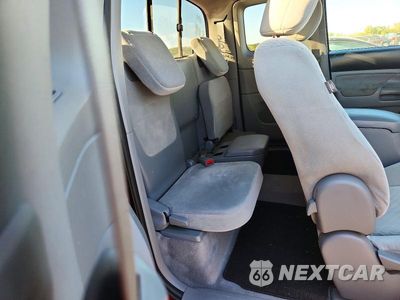 Zdjęcie 10 z 12 samochodu: 2011 TOYOTA TACOMA V6 VIN:5TFUU4EN9BX016130 - miniatura