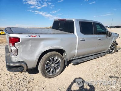 Trzecie zdjęcie samochodu z tyłu: 2022 CHEVROLET SILVERADO K1500 LT VIN:1GCPDDEK3NZ504887 - miniatura
