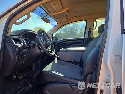 Zdjęcie 7 z 12 samochodu: 2016 NISSAN TITAN XD S VIN:1N6BA1F13GN517251 - miniatura