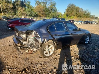 Trzecie zdjęcie samochodu z tyłu: 2013 BMW 328 XI SULEV VIN:WBA3B5C55DF596363 - miniatura