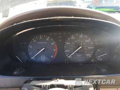Zdjęcie 9 z 13 samochodu: 1996 HONDA ACCORD EX VIN:1HGCD7157TA017284 - miniatura