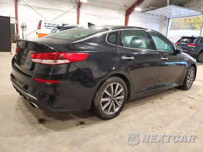 Trzecie zdjęcie samochodu z tyłu: 2019 KIA OPTIMA LX VIN:5XXGT4L37KG299040 - miniatura