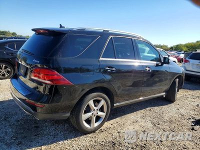 Trzecie zdjęcie samochodu z tyłu: 2016 MERCEDES-BENZ GLE 350 4MATIC VIN:4JGDA5HB1GA745891 - miniatura