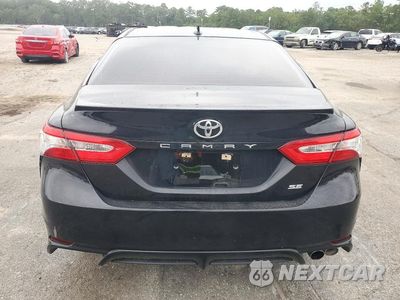 Zdjęcie 6 z 12 samochodu: 2020 TOYOTA CAMRY SE VIN:4T1G11AK3LU510188 - miniatura