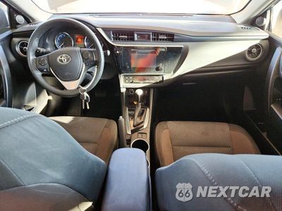 Zdjęcie 8 z 12 samochodu: 2018 TOYOTA COROLLA LE VIN:2T1BURHE5JC980723 - miniatura