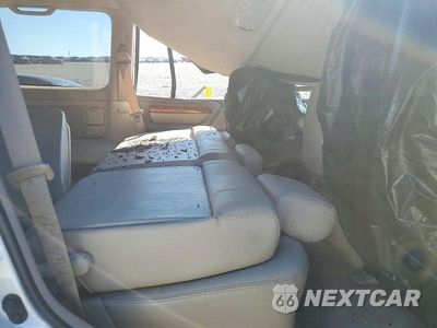 Zdjęcie 11 z 13 samochodu: 2005 LEXUS LX 470 VIN:JTJHT00W354001204 - miniatura