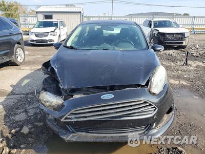 Piąte zdjęcie samochodu w środku: 2015 FORD FIESTA SE VIN:3FADP4BJ3FM163604 - miniatura