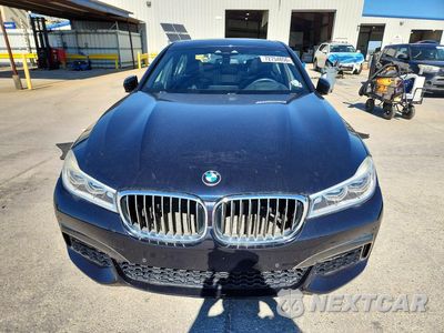Piąte zdjęcie samochodu w środku: 2019 BMW 750 I VIN:WBA7F0C54KGM24406 - miniatura