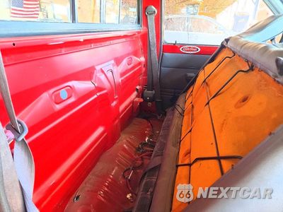 Zdjęcie 10 z 12 samochodu: 1989 TOYOTA PICKUP BASE VIN:JT4RN81R8K0017250 - miniatura