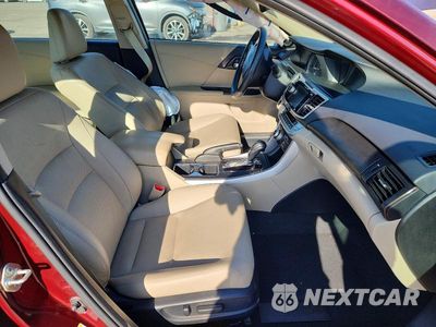 Zdjęcie 7 z 12 samochodu: 2014 HONDA ACCORD EXL VIN:1HGCR2F8XEA177623 - miniatura