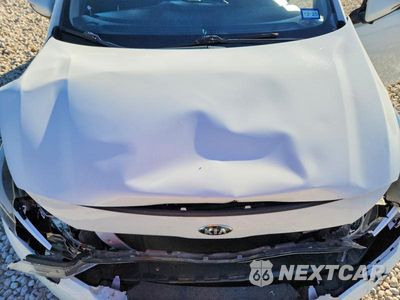 Zdjęcie 11 z 12 samochodu: 2017 KIA FORTE5 LX VIN:KNAFK5A89H5691417 - miniatura