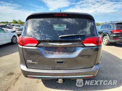 Zdjęcie 6 z 14 samochodu: 2017 CHRYSLER PACIFICA TOURING L VIN:2C4RC1BG0HR527231 - miniatura