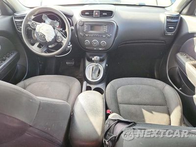 Zdjęcie 8 z 12 samochodu: 2014 KIA SOUL BASE VIN:KNDJN2A27E7720704 - miniatura
