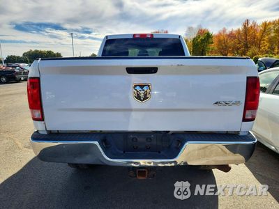 Zdjęcie 6 z 12 samochodu: 2018 RAM 2500 ST VIN:3C6UR5CJ3JG326100 - miniatura