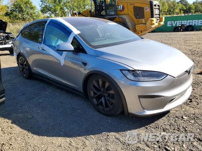 Czwarte zdjęcie samochodu z boku: 2025 TESLA MODEL X VIN:7SAXCBE50SF469862 - miniatura
