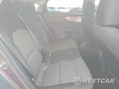 Zdjęcie 10 z 12 samochodu: 2023 KIA FORTE LXS VIN:3KPF24AD9PE581156 - miniatura