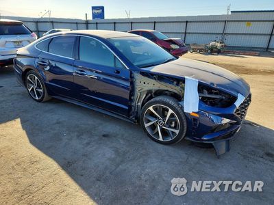 Czwarte zdjęcie samochodu z boku: 2022 HYUNDAI SONATA SEL PLUS VIN:5NPEJ4J28NH148434 - miniatura
