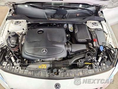 Zdjęcie 12 z 13 samochodu: 2018 MERCEDES-BENZ GLA 250 4MATIC VIN:WDCTG4GB8JJ528558 - miniatura