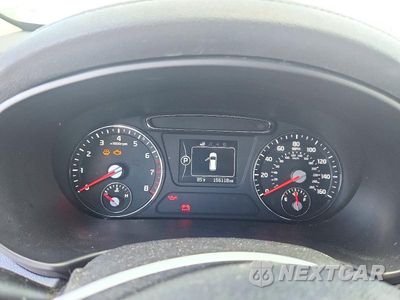 Zdjęcie 9 z 13 samochodu: 2018 KIA SORENTO LX V6 VIN:5XYPG4A54JG376093 - miniatura