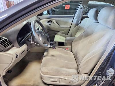 Zdjęcie 7 z 12 samochodu: 2009 TOYOTA CAMRY LE VIN:4T1BE46K49U815393 - miniatura