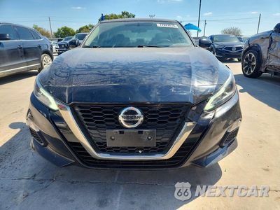 Piąte zdjęcie samochodu w środku: 2019 NISSAN ALTIMA SR VIN:1N4BL4CV6KN308428 - miniatura
