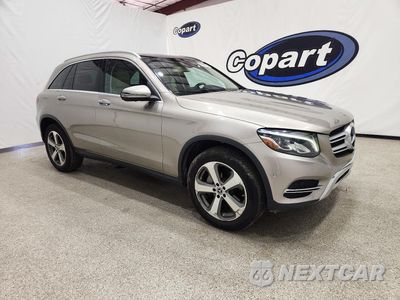 Czwarte zdjęcie samochodu z boku: 2019 MERCEDES-BENZ GLC 300 VIN:WDC0G4JB1KF564186 - miniatura