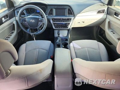 Zdjęcie 8 z 12 samochodu: 2017 HYUNDAI SONATA SPORT VIN:5NPE34AF6HH500881 - miniatura