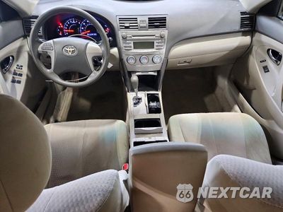 Zdjęcie 8 z 12 samochodu: 2011 TOYOTA CAMRY LE VIN:4T4BF3EK2BR117692 - miniatura