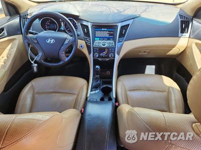 Zdjęcie 8 z 13 samochodu: 2013 HYUNDAI SONATA HYBRID VIN:KMHEC4A46DA082379 - miniatura