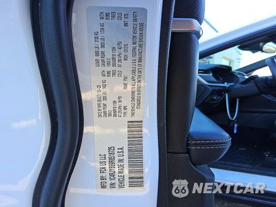 Zdjęcie 13 z 13 samochodu: 2024 JEEP GRAND CHEROKEE LIMITED 4XE VIN:1C4RJYB69R8518725 - miniatura