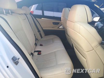 Zdjęcie 10 z 12 samochodu: 2013 BMW M5 VIN:WBSFV9C5XDC773370 - miniatura