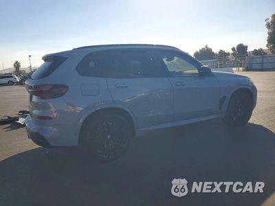 Trzecie zdjęcie samochodu z tyłu: 2026 BMW X5 M60I VIN:5UX33EU07T9300239 - miniatura