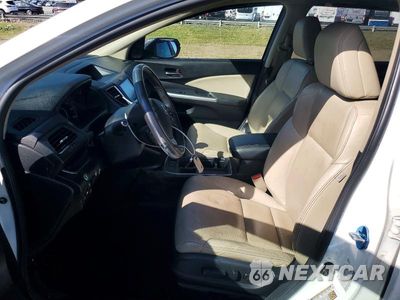 Zdjęcie 7 z 13 samochodu: 2016 HONDA CR-V TOURING VIN:5J6RM4H96GL130227 - miniatura