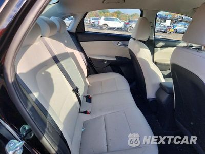 Zdjęcie 10 z 12 samochodu: 2023 KIA FORTE LXS VIN:3KPF24AD6PE591112 - miniatura