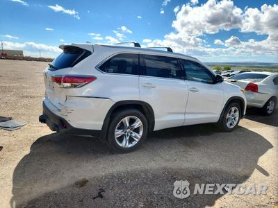 Trzecie zdjęcie samochodu z tyłu: 2015 TOYOTA HIGHLANDER LIMITED VIN:5TDDKRFH9FS083530 - miniatura