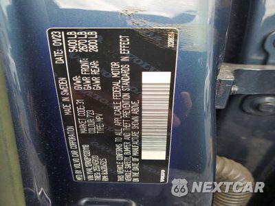 Zdjęcie 14 z 14 samochodu: 2023 VOLVO XC60 PLUS VIN:YV4L12RN2P1320118 - miniatura