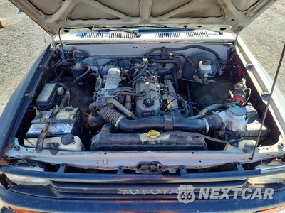 Zdjęcie 11 z 12 samochodu: 1991 TOYOTA PICKUP 1/2 TON SHORT WHEELBASE VIN:JT4RN81A6M5120599 - miniatura