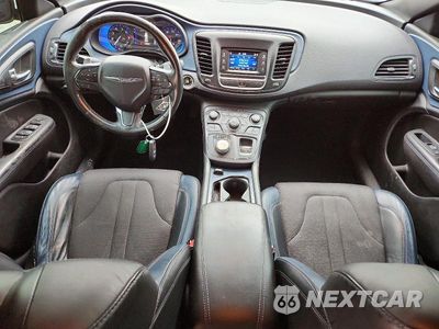 Zdjęcie 8 z 12 samochodu: 2015 CHRYSLER 200 S VIN:1C3CCCDG7FN610328 - miniatura