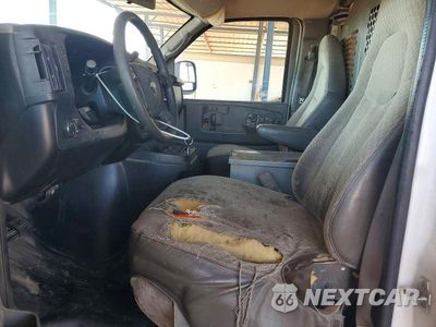 Zdjęcie 7 z 13 samochodu: 2008 CHEVROLET EXPRESS VIN:1GCGG25C381141806 - miniatura