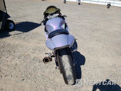 Czwarte zdjęcie samochodu z boku: 2000 SUZUKI GSX1300 R VIN:JS1GW71A1Y2101376 - miniatura