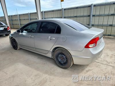 Drugie zdjęcie samochodu z przodu: 2011 HONDA CIVIC LX VIN:19XFA1F53BE032452 - miniatura