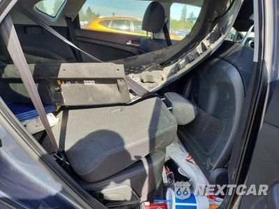 Zdjęcie 11 z 13 samochodu: 2019 HYUNDAI TUCSON VALUE VIN:KM8J3CA47KU863318 - miniatura
