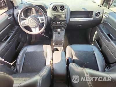 Zdjęcie 8 z 13 samochodu: 2017 JEEP COMPASS SPORT VIN:1C4NJCBA3HD170867 - miniatura