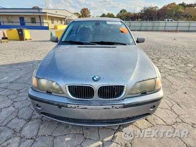Piąte zdjęcie samochodu w środku: 2004 BMW 325 I VIN:WBAET37444NJ44891 - miniatura