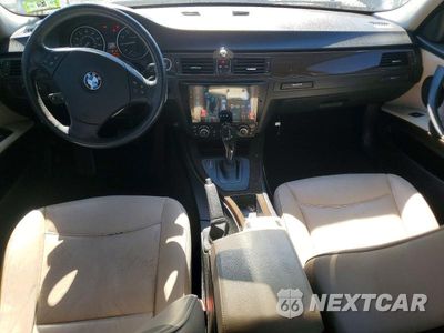 Zdjęcie 8 z 12 samochodu: 2010 BMW 328 XI SULEV VIN:WBAPK5C57AA652068 - miniatura