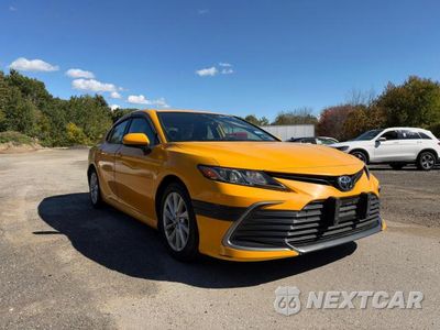 2022 TOYOTA CAMRY LE 4T1C11AK5NU621780 - główne zdjęcie licytacji z USA - miniatura